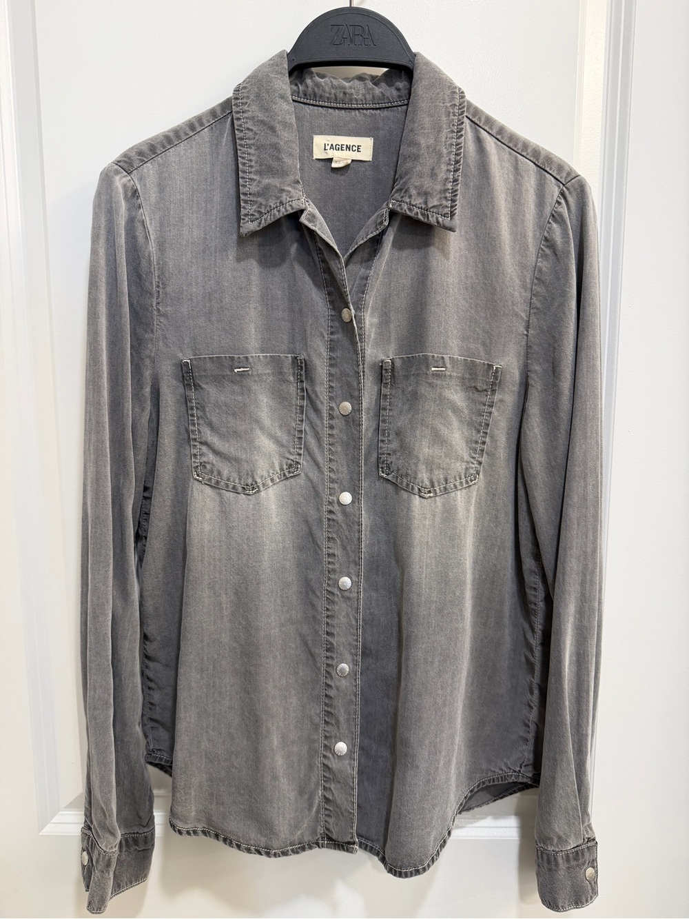 L’AGENCE Isla Gray 100% Tencel Denim Shirt Snap Button XS